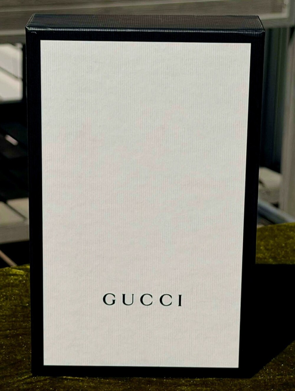 Gucci Black Dollar Calfskin Interlocking G Wallet on Chain (WOC) w/COA - EUC - Picture 8 of 8